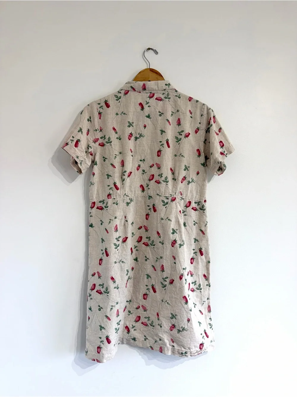 Sunbelt Vintage Beige Floral Shirt Dress with Red Rose Print linen